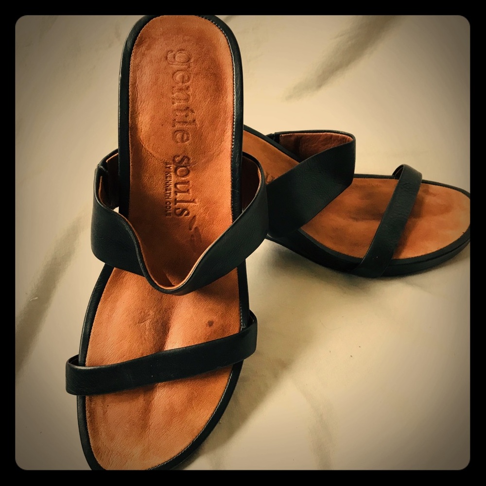 Gentle Souls by Kenneth Cole Leather Sandals 6M